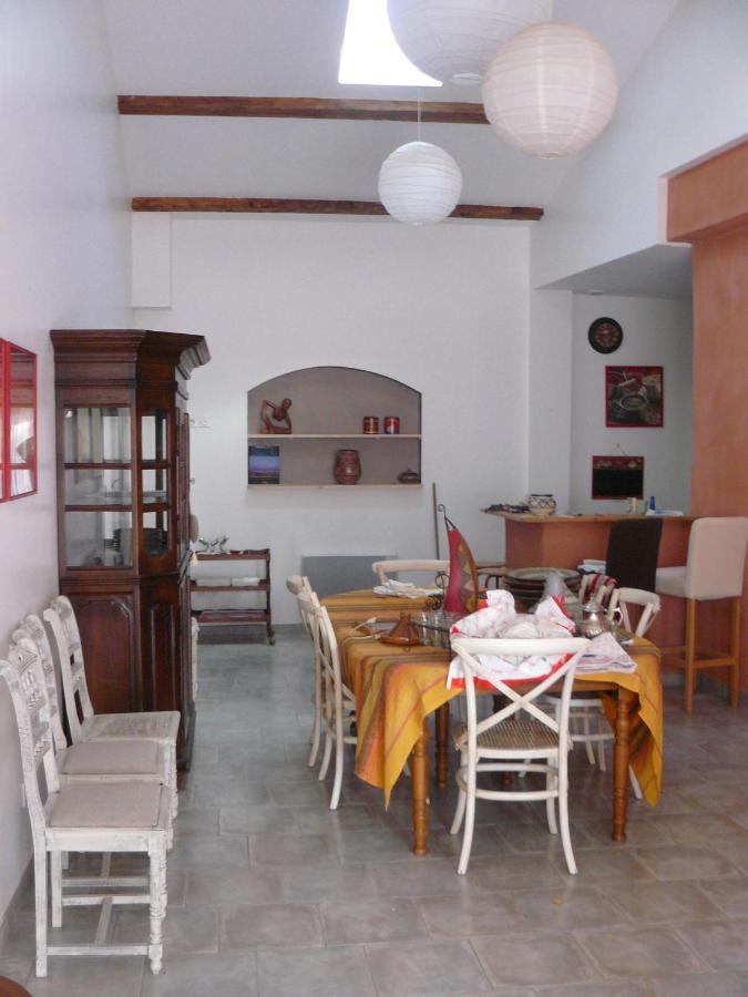 Au The A La Menthe Bed & Breakfast Romans-sur-Isere Exterior photo