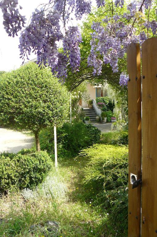Au The A La Menthe Bed & Breakfast Romans-sur-Isere Exterior photo