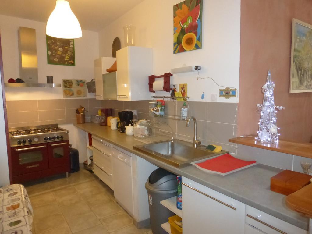 Au The A La Menthe Bed & Breakfast Romans-sur-Isere Exterior photo