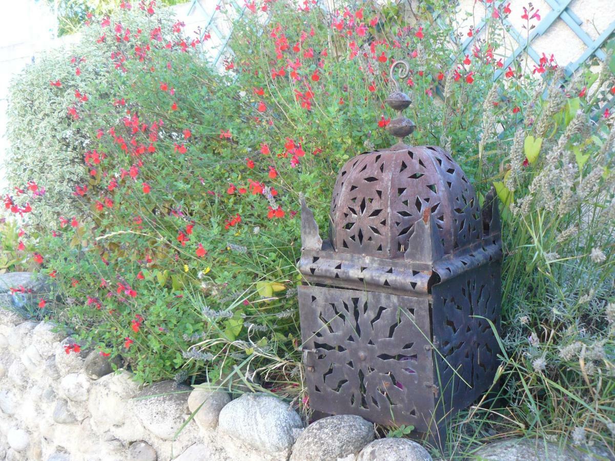 Au The A La Menthe Bed & Breakfast Romans-sur-Isere Exterior photo